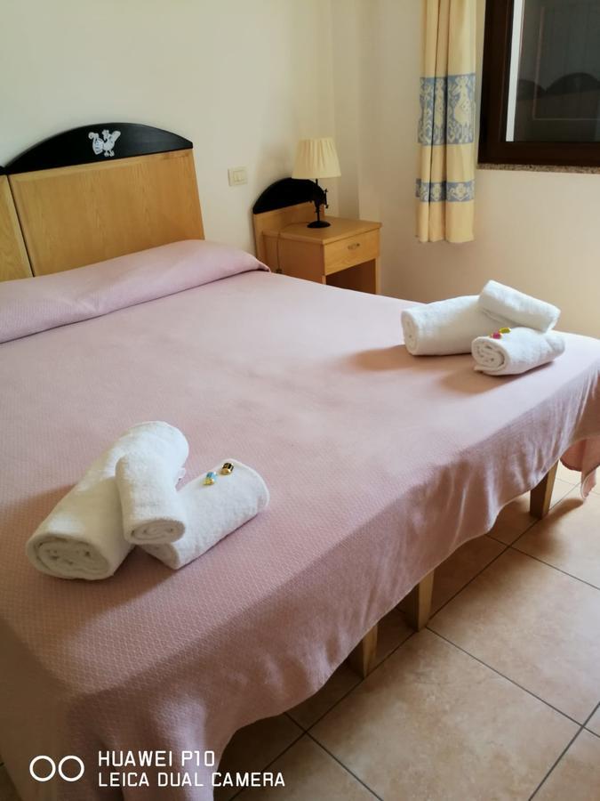 Hotel Villa Del Mare Sìnnai Szoba fotó